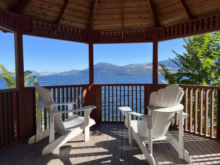 Jasmine Cottage Келоуна Екстер'єр фото